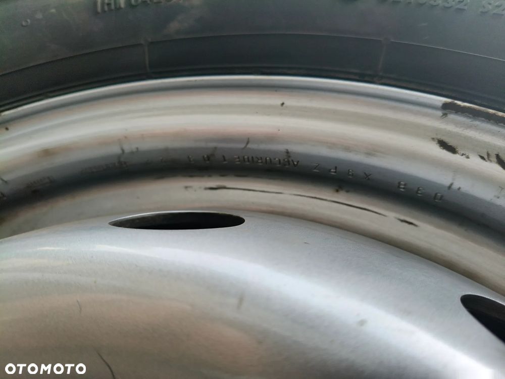 Koła zimowe Fiat Ducato - 5x130 - 225/75R16C Continental + Kolpaki - 5