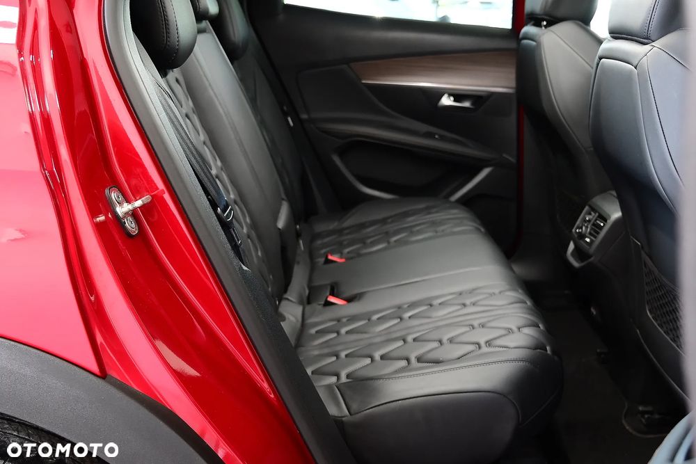 Peugeot 3008 1.5 BlueHDi GT S&S - 23
