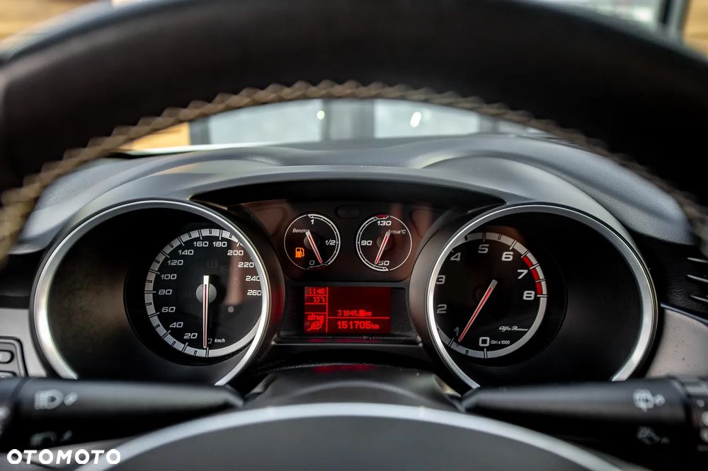 Alfa Romeo Giulietta 1.4 TB MultiAir Exclusive - 24