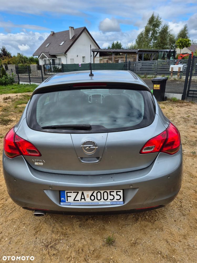 Opel Astra - 6