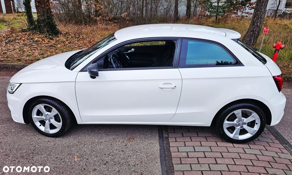 Audi A1 3-drzwiowe 1.0 TFSI ultra sport - 3