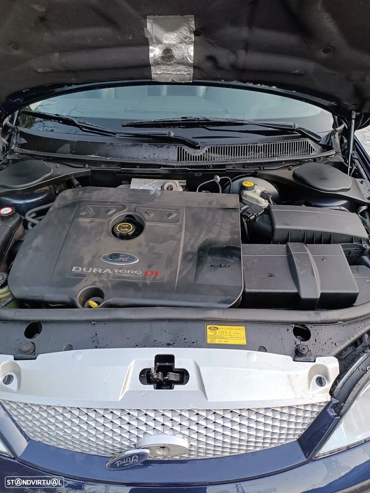 Ford Mondeo 2.0 TDdi Ghia - 6