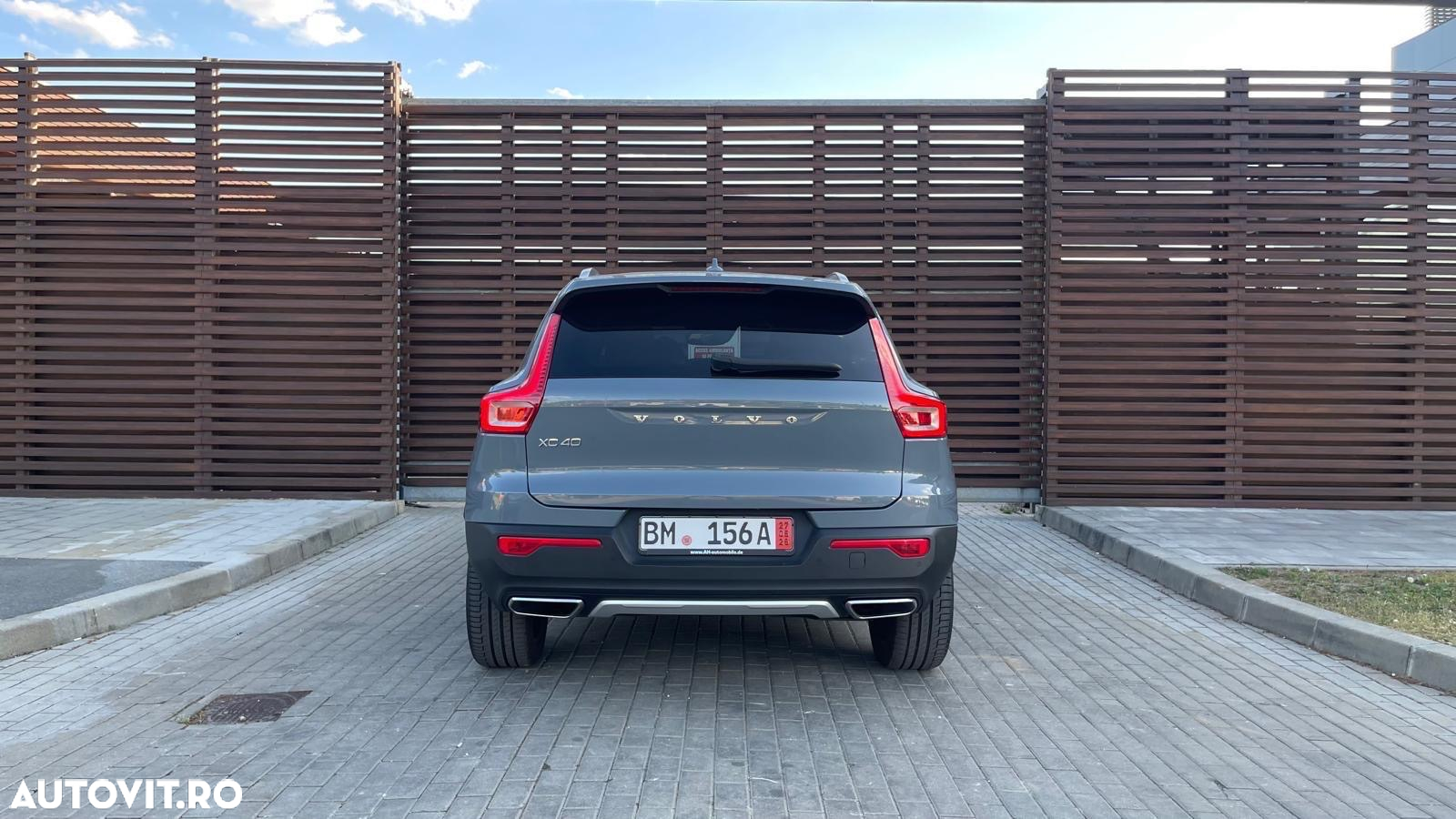Volvo XC 40 D4 AWD Geartronic Inscription - 10