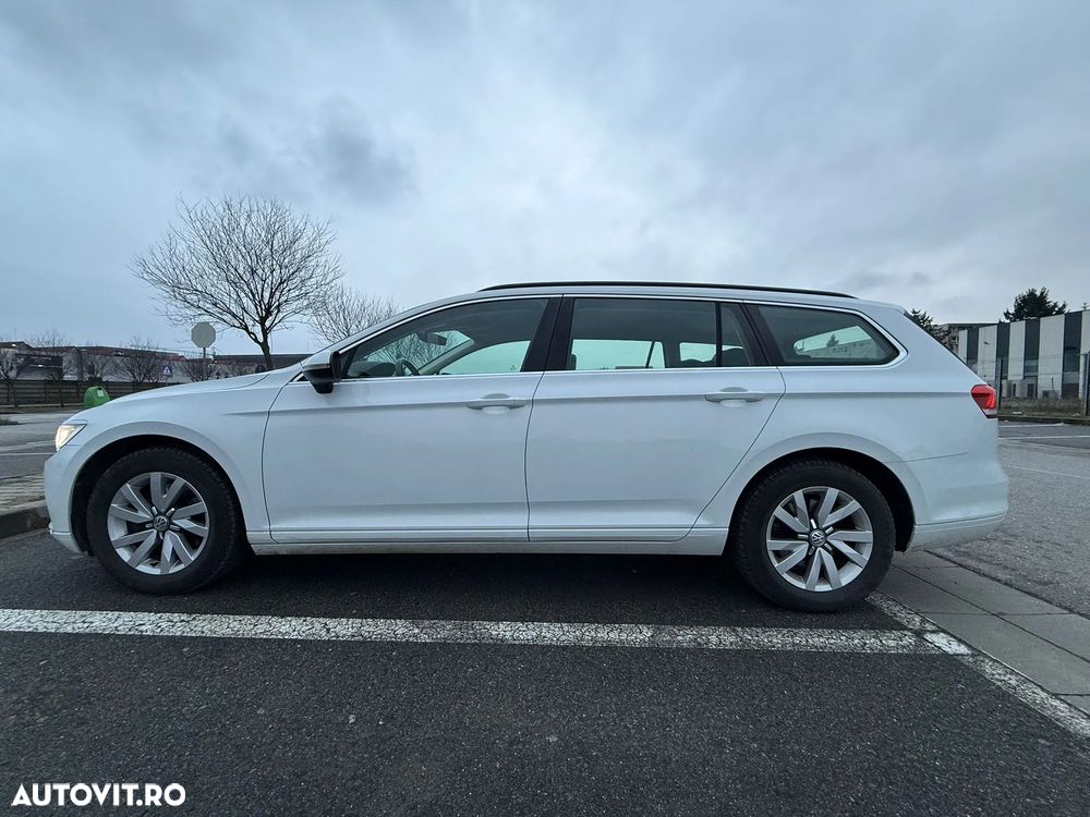 Volkswagen Passat 2.0 TDI SCR DSG Comfortline - 1