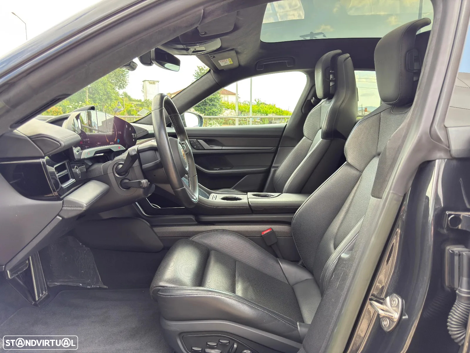 Porsche Taycan Sport Turismo Turbo S - 17
