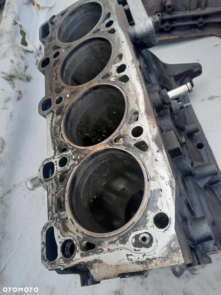 Mazda 3 5 6 2.0 Citd RF5C RF7J  Blok Silnika  Głowica Silnika wtrysk tłok - 8