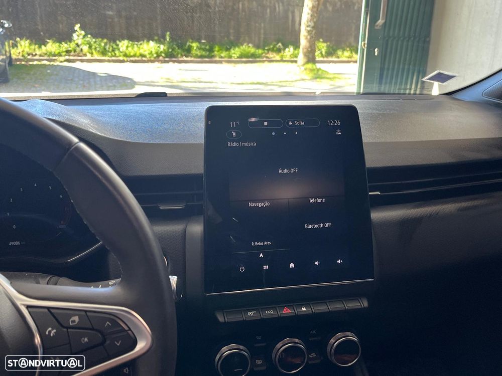 Renault Clio 1.0 TCe Exclusive - 8