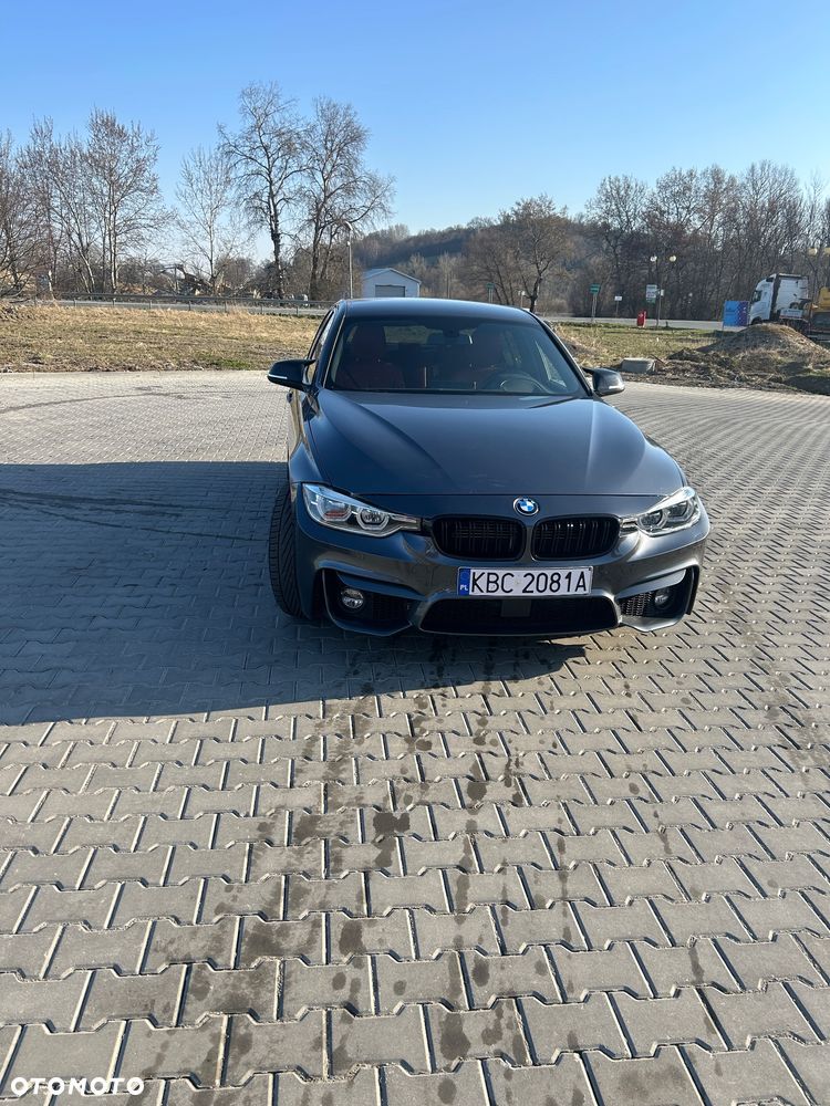 BMW Seria 3 330e iPerformance M Sport Shadow - 19