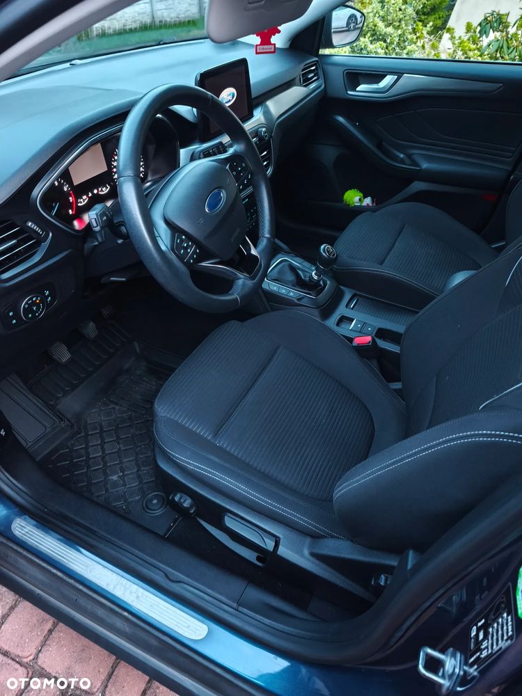 Ford Focus 1.0 EcoBoost Titanium - 8