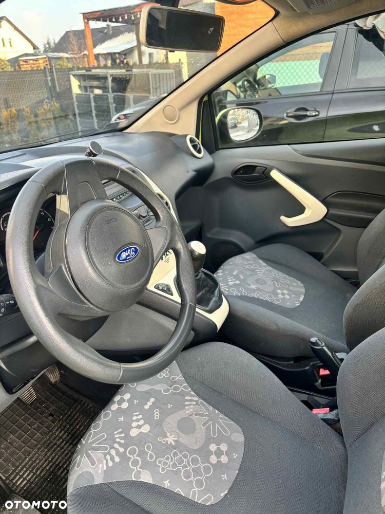 Ford KA 1.3 TDCi Ambiente - 4