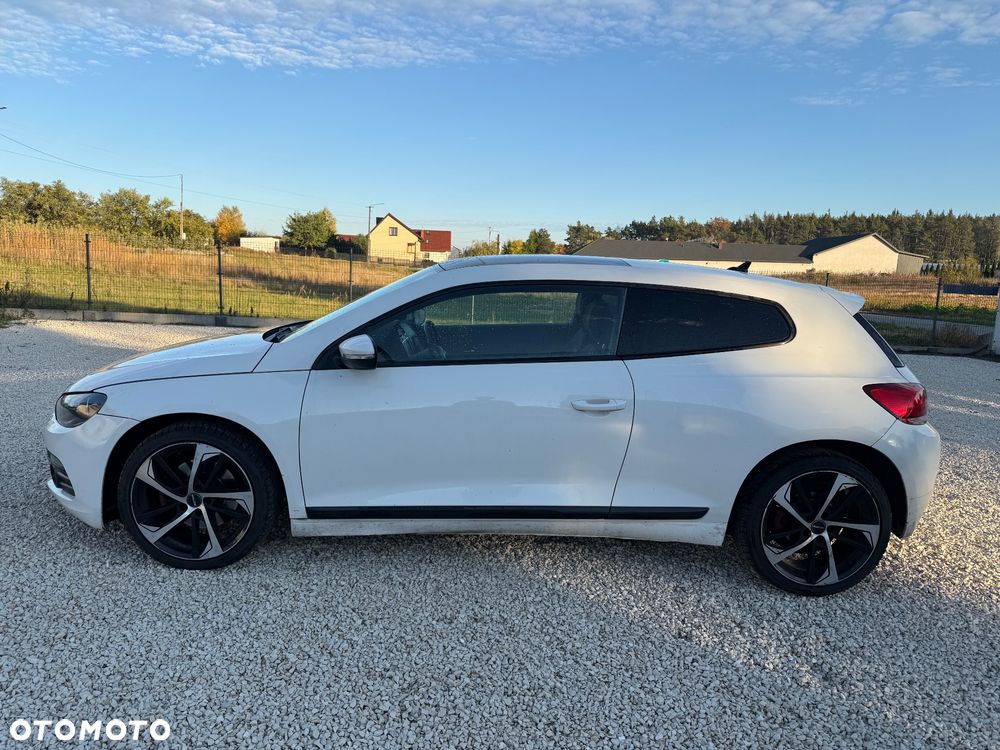 Volkswagen Scirocco 2.0 TSI DSG - 4