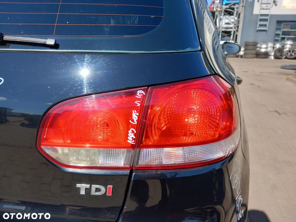 VW GOLF VI LAMPA PRAWA TYLNA PRAWY TYŁ W BŁOTNIK - 1