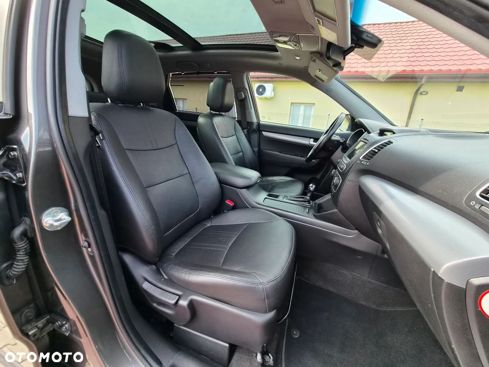 Kia Sorento - 24