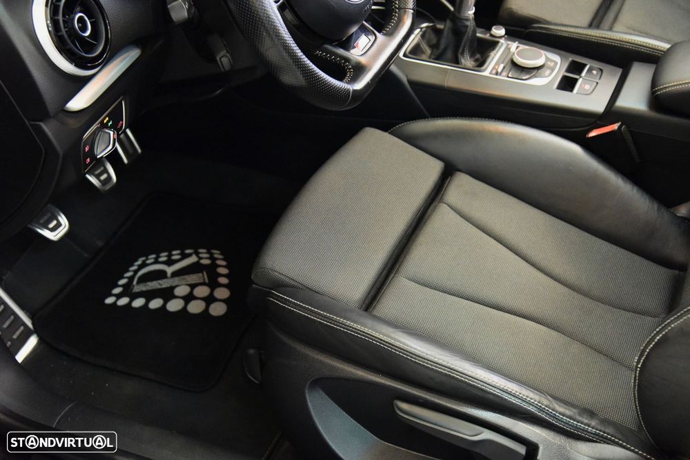 Audi A3 Cabrio 1.6 TDi S-line - 22