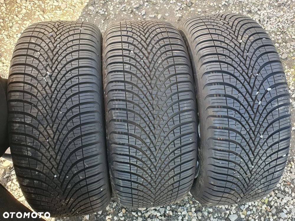 3x OPONA ZIMOWA ZIMÓWKA  195/50R15 DĘBICA NAVIGATOR 3 82H PODANA CENA ZA 3 SZT 2024R PRODUKCJI - 1