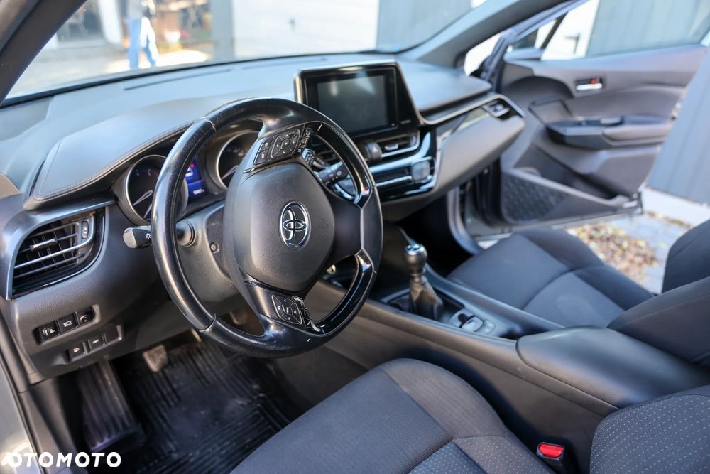 Toyota C-HR 1.2 T GPF Premium - 9