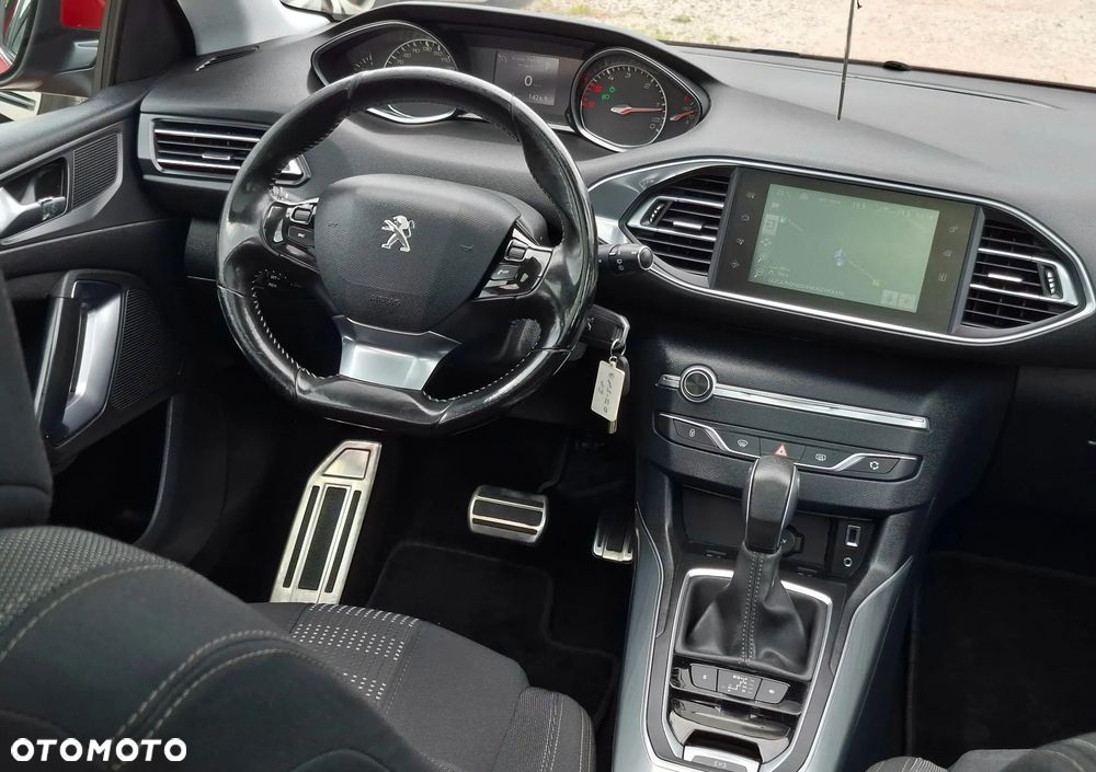 Peugeot 308 - 16