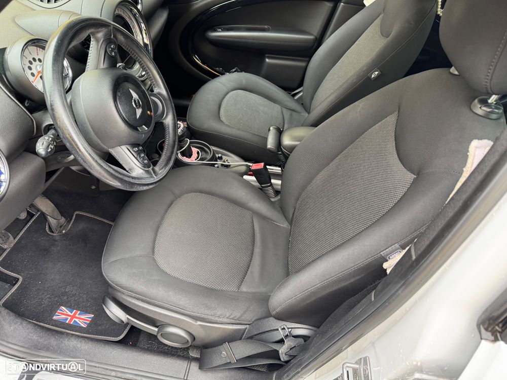 MINI Countryman Cooper D - 11