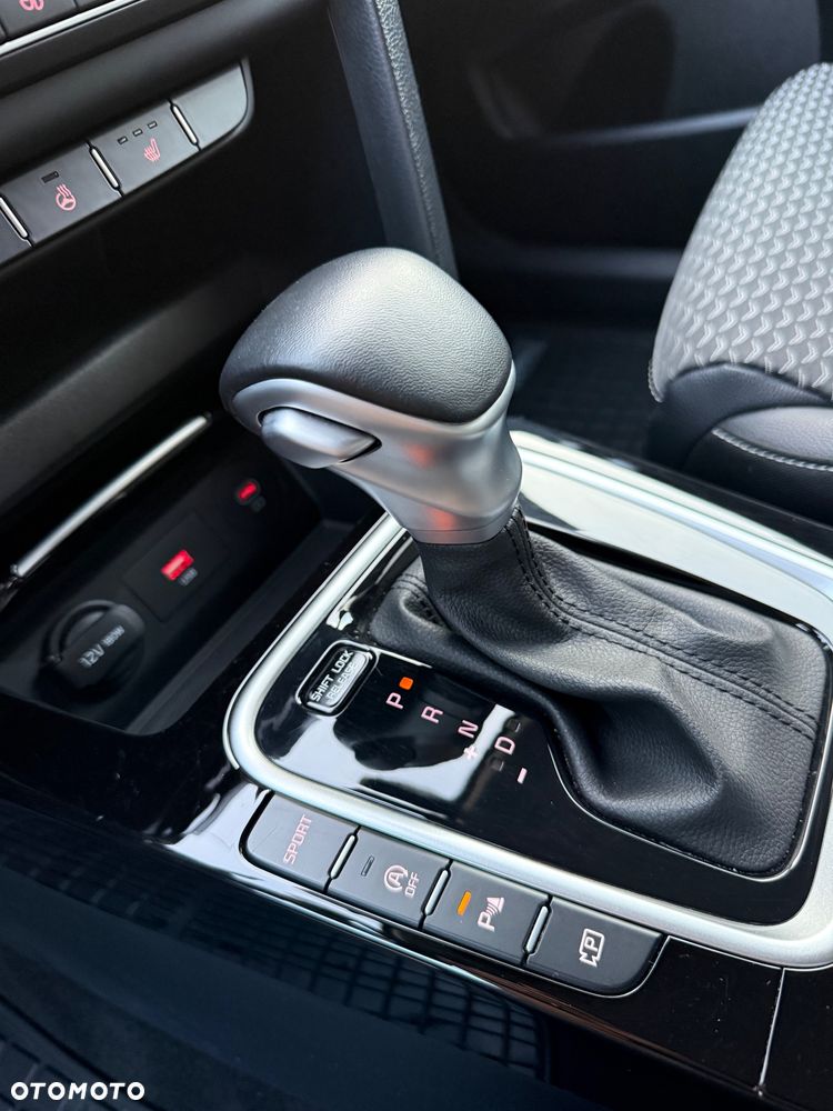 Kia Ceed 1.5 T-GDI Tribute DCT - 14