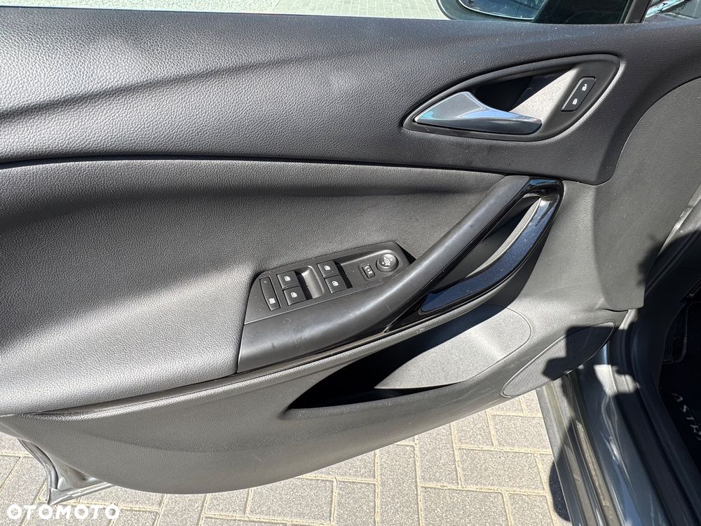 Opel Astra 1.2 Turbo Business Elegance - 13