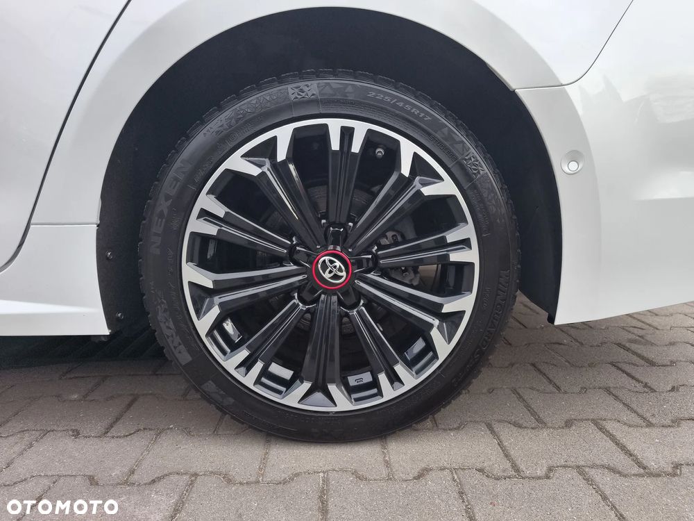 Toyota Corolla 2.0 Hybrid GR Sport - 16