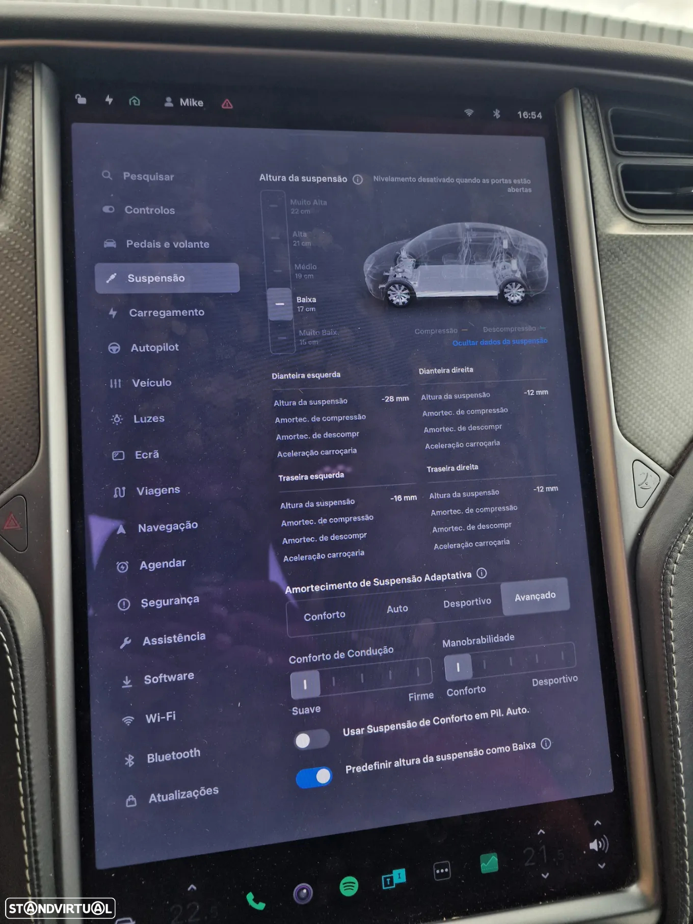 Tesla Model X Performance - 18