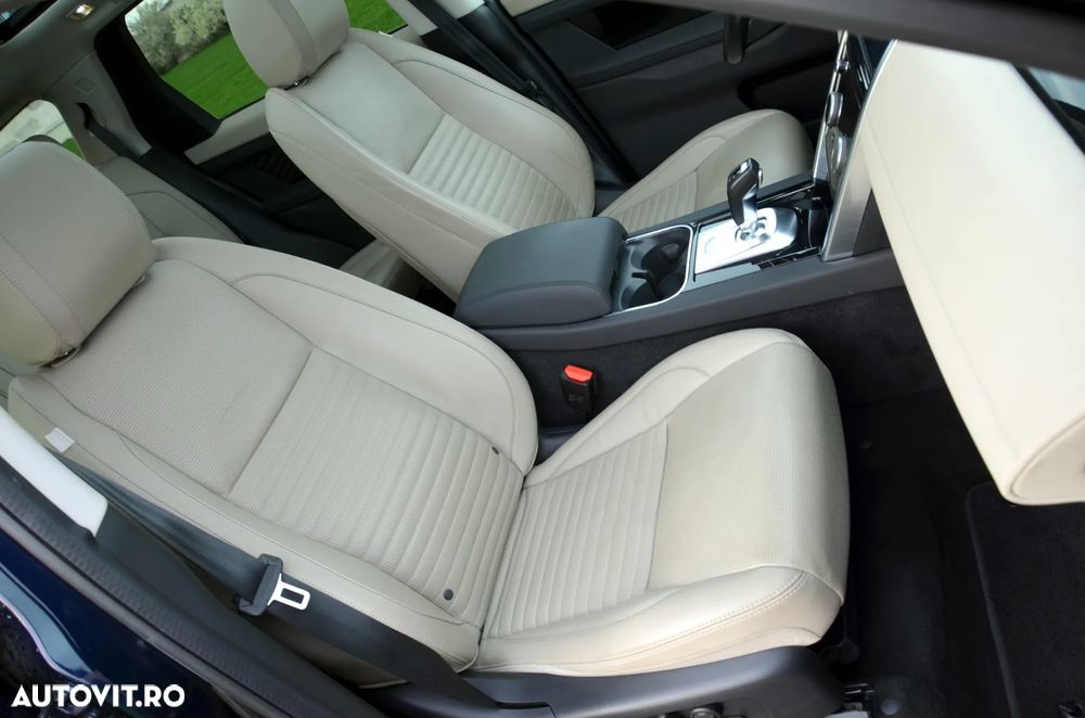 Land Rover Discovery Sport 2.0 D150 R-Dynamic MHEV - 8