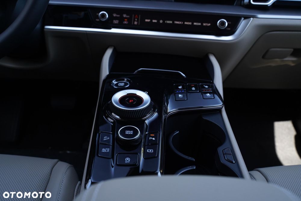 Kia Sportage 1.6 T-GDI Business Line 2WD DCT - 23