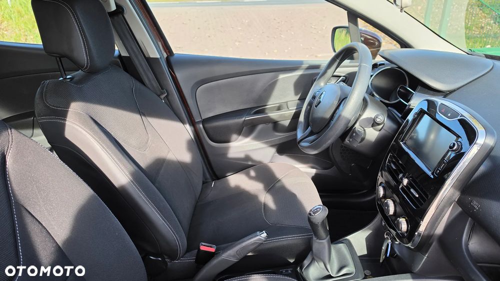 Renault Clio 1.2 16V 75 Experience - 7
