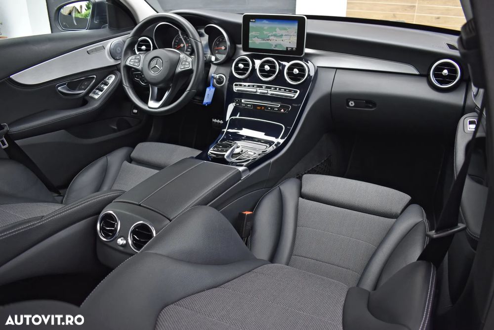 Mercedes-Benz C 180 7G-TRONIC Avantgarde - 7