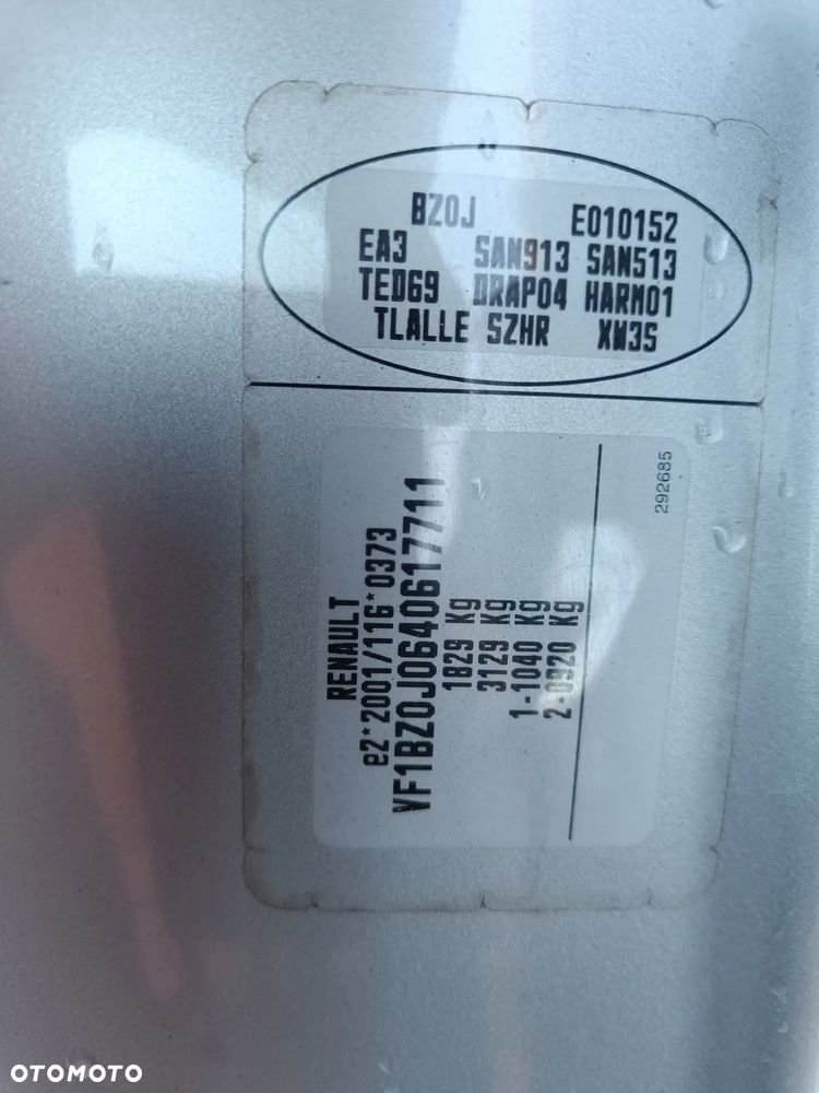 Renault Megane 1.9 dCi Dynamique Euro5 - 29