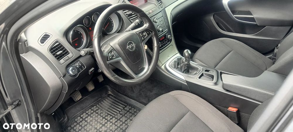 Opel Insignia 1.6 Turbo - 12