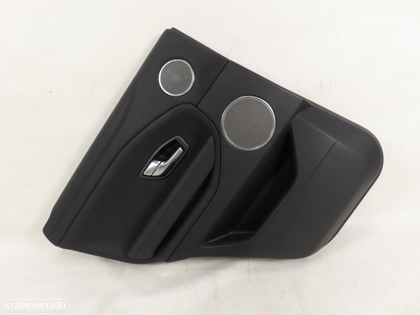 Forra da Porta Esquerdo/Trás Seminovo/ Original LAND ROVER RANGE ROVER EVOQUE (L... - 1