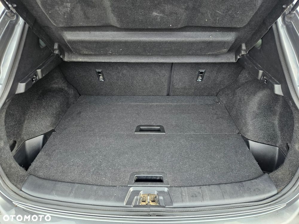 Nissan Qashqai 1.6 DIG-T TEKNA+ - 9