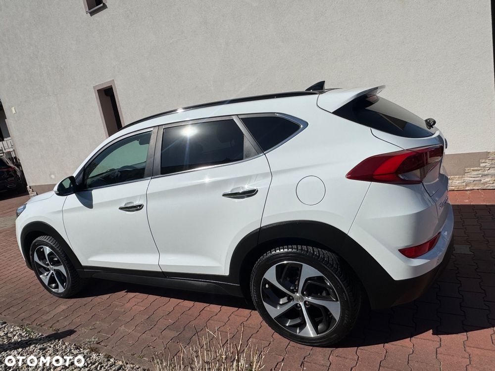 Hyundai Tucson blue 1.7 CRDi 2WD Style - 18