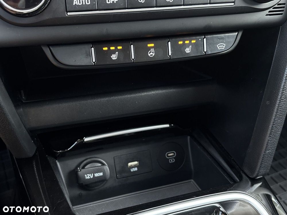 Kia Ceed 1.5 T-GDI Business Line DCT - 21