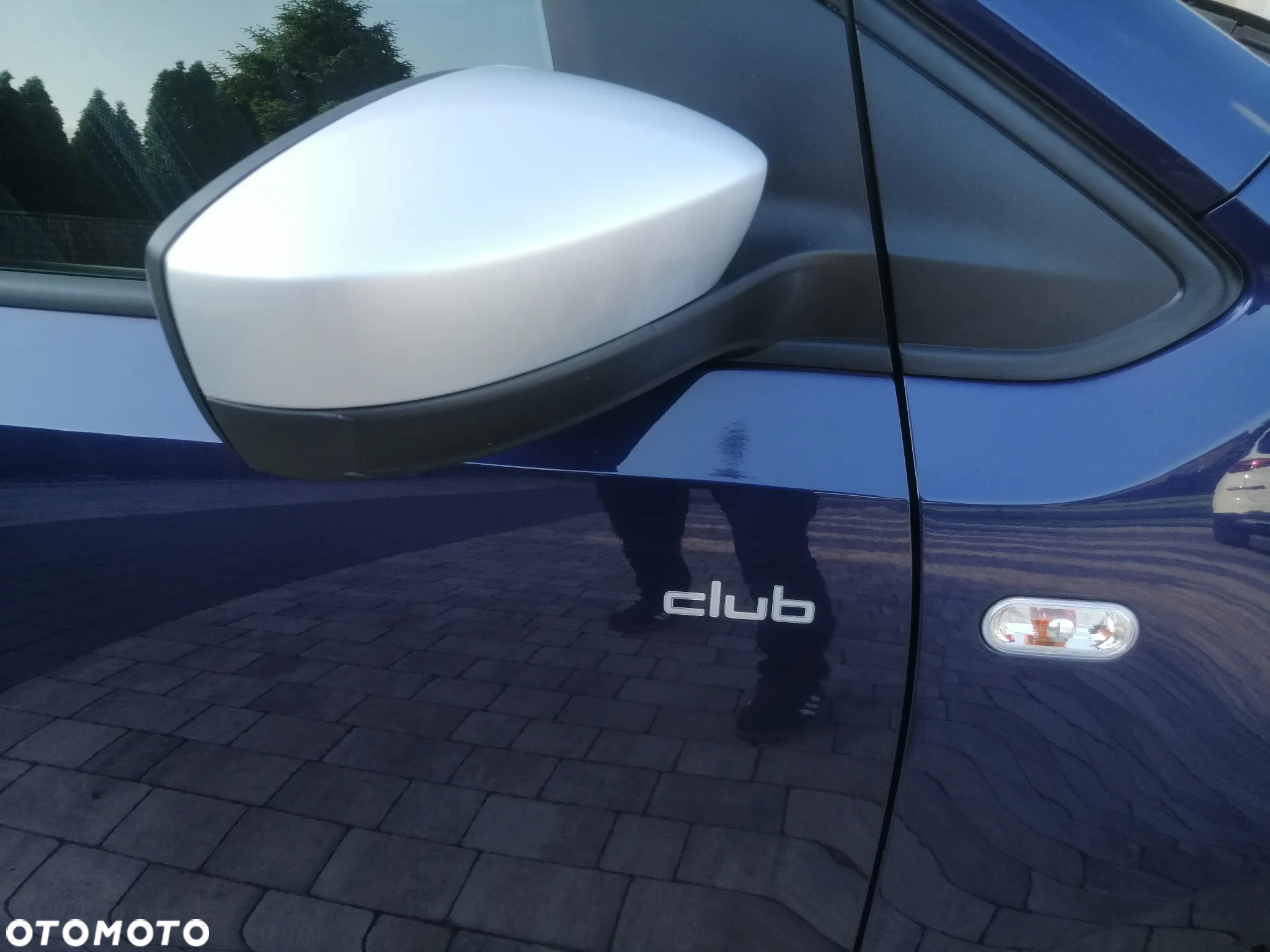 Volkswagen up! club - 32