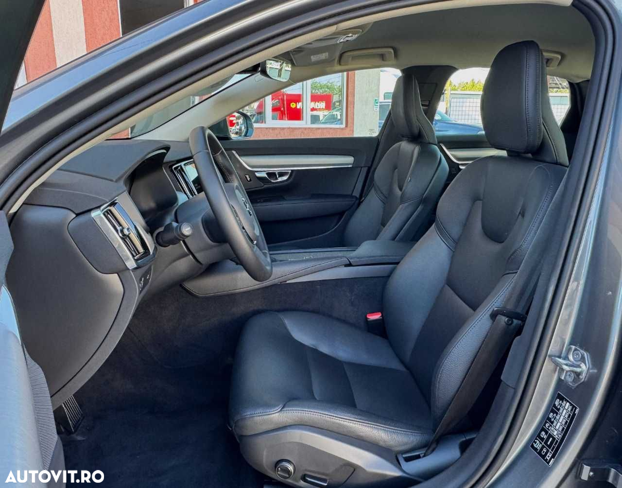Volvo S90 D3 Momentum - 16