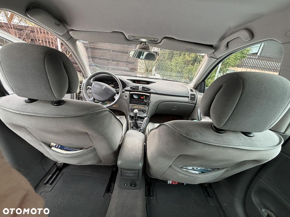 Renault Laguna 1.8 Privilege - 3