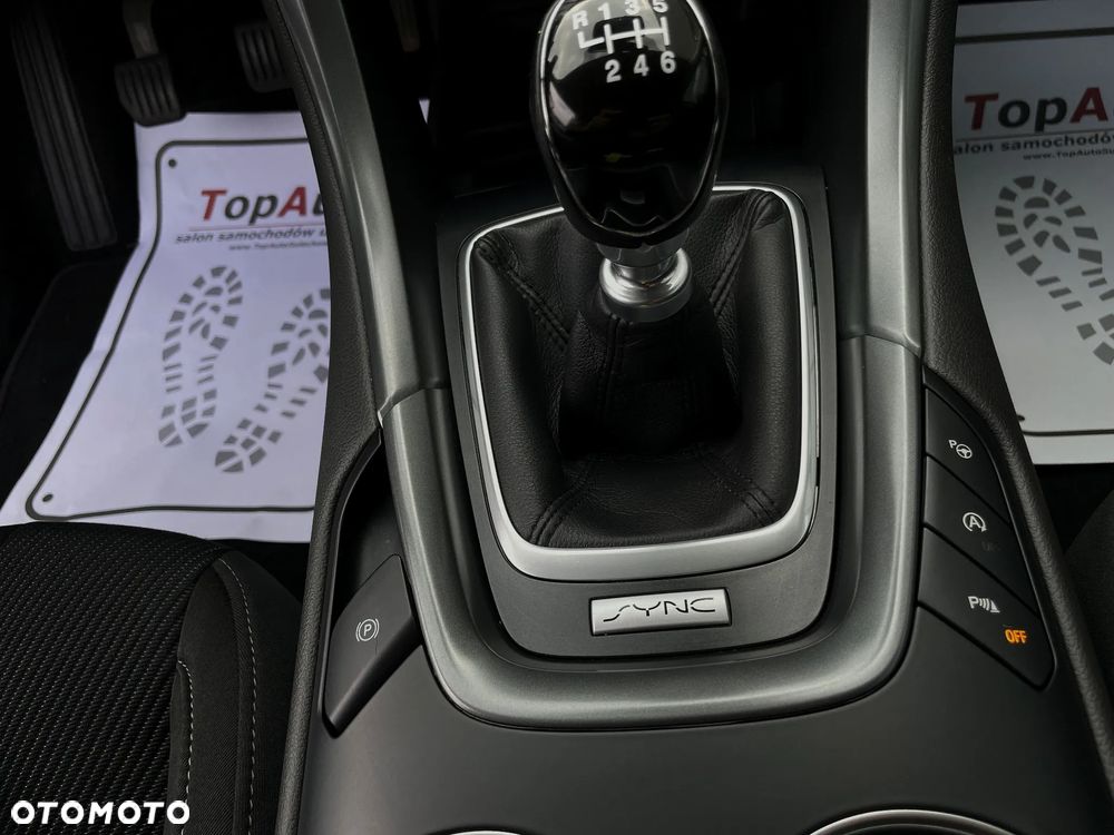 Ford Mondeo SW 1.5 EcoBoost Titanium - 31