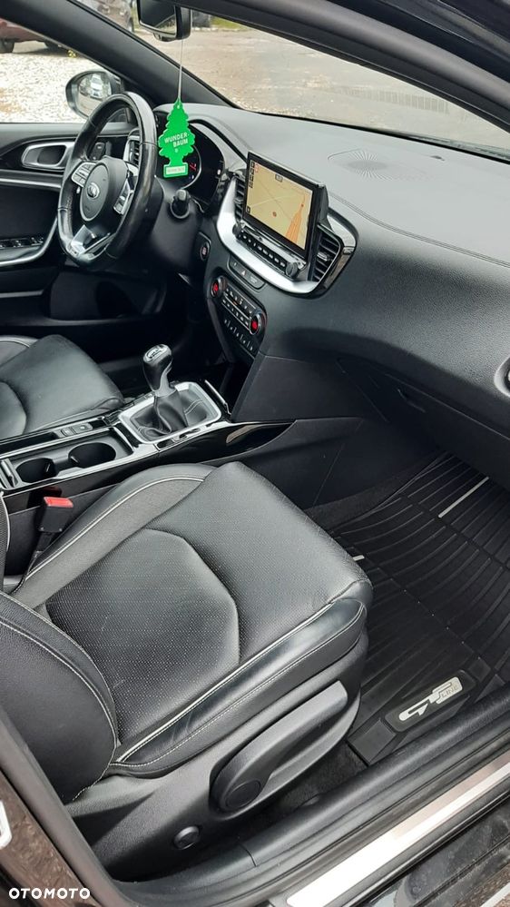 Kia ProCeed 1.6 CRDi GT Line - 17