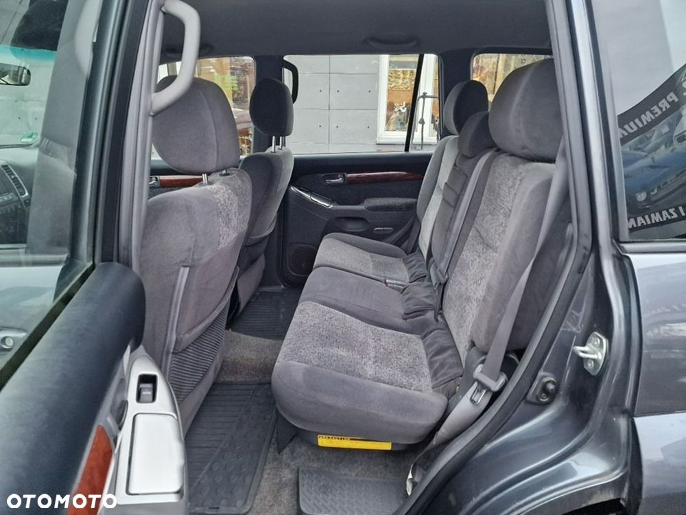 Toyota Land Cruiser 3.0 D Sol Navi Platinium - 34