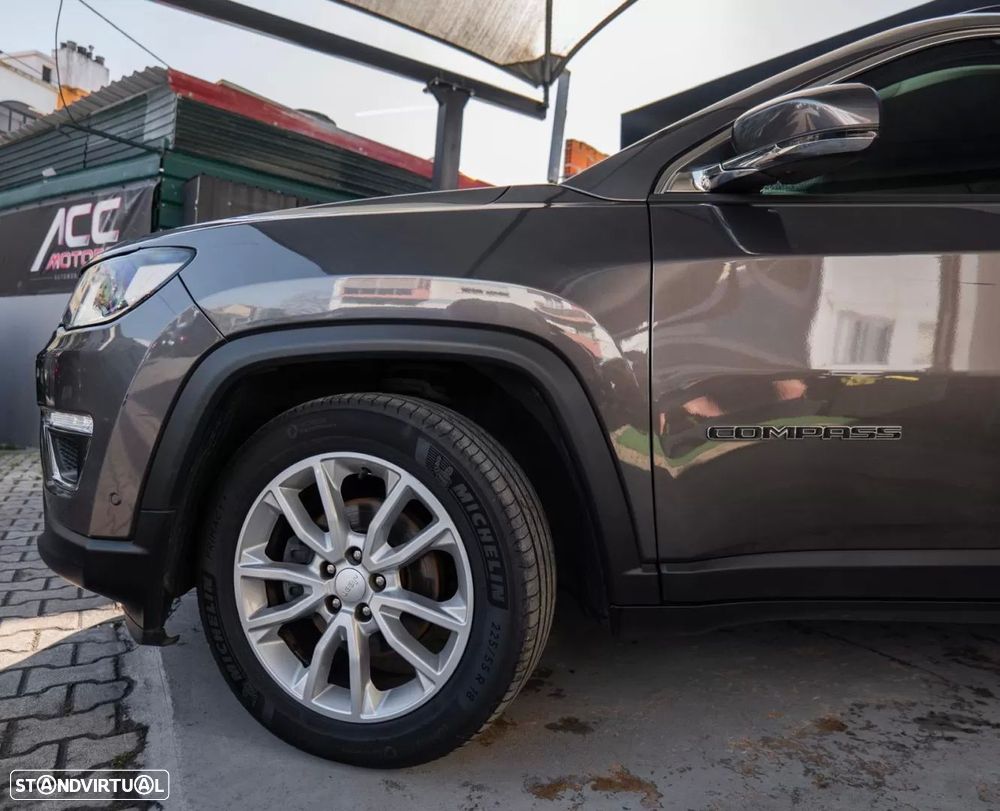 Jeep Compass 1.3 T Limited S DCT - 6