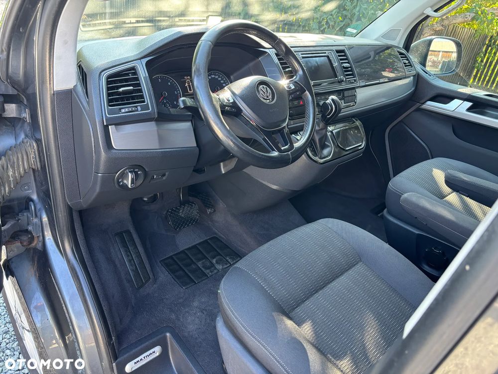 Volkswagen Multivan 2.0 BiTDI L1 Comfortline DSG - 12
