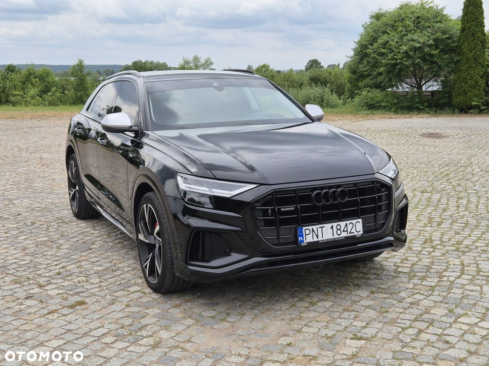 Audi Q8 - 2