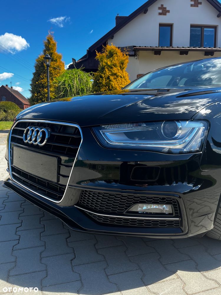 Audi A4 Limousine - 9