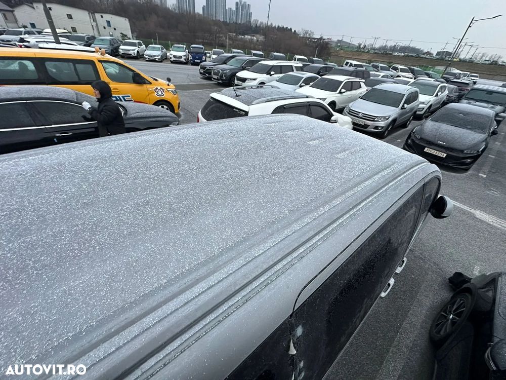 Hyundai Staria 2.2 CRDi Allrad Trend - 9