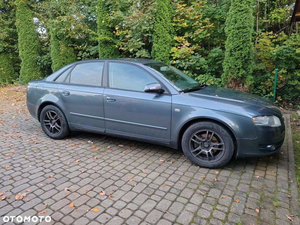 Audi A4 Limousine - 18