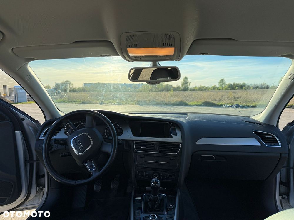 Audi A4 Avant - 7
