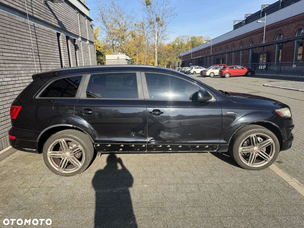 Audi Q7 3.0 TFSI Quattro Tiptr - 25